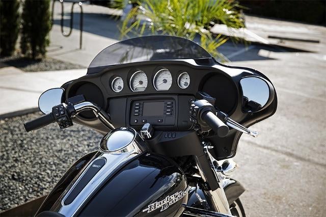 2016 Harley Davidson Street Glide® Base