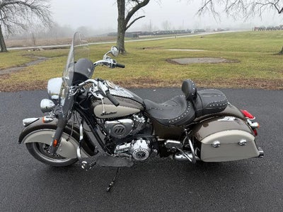 2024 Indian Motorcycle Springfield® Base