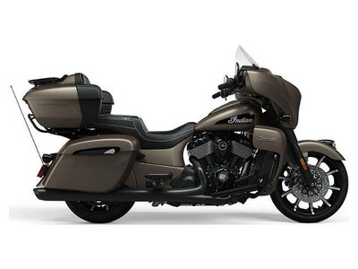 2021 Indian Motorcycle Roadmaster® Dark Horse® Base