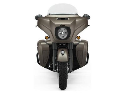 2021 Indian Motorcycle Roadmaster® Dark Horse® Base