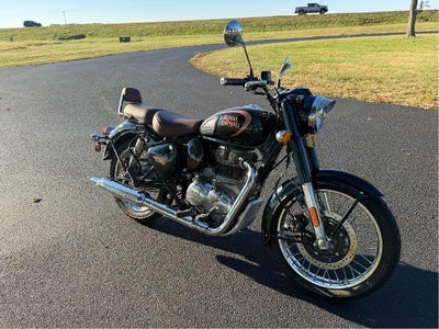 2022 Royal Enfield Classic 350 Base