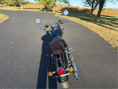 2022 Royal Enfield Classic 350 Base