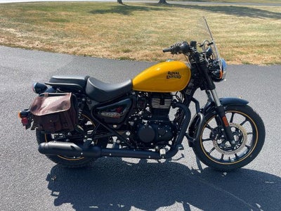 2023 Royal Enfield Meteor 350 Base