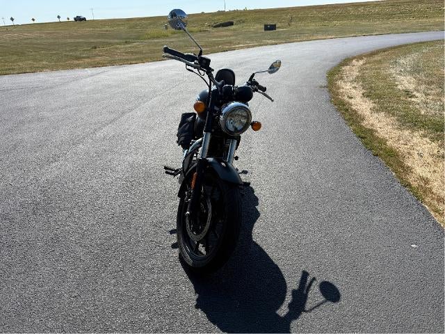 2022 Royal Enfield Meteor 350 Base