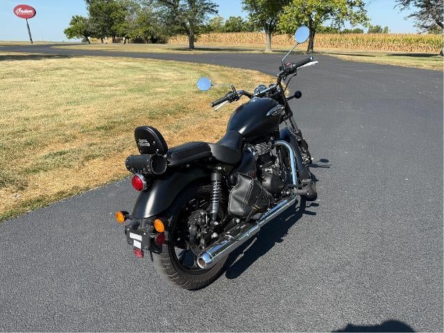 2022 Royal Enfield Meteor 350 Base