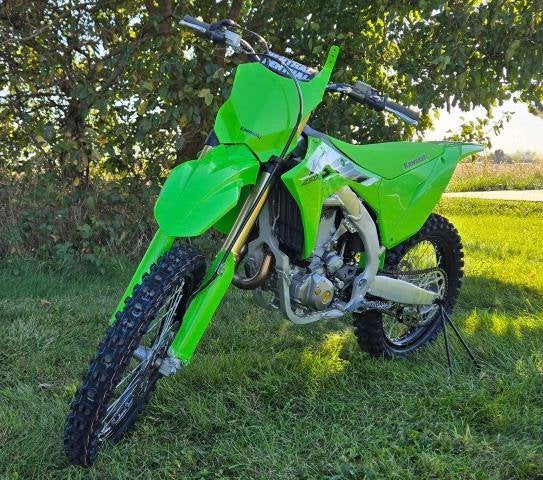 2025 Kawasaki KX 450 Base