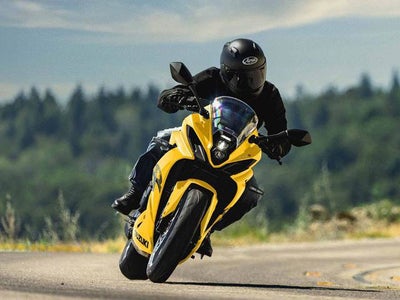 2024 Suzuki GSX-8R Base