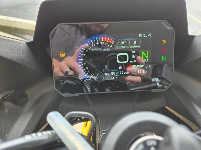 2024 Suzuki GSX-8R Base