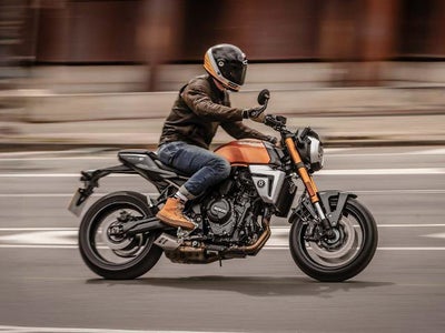 2026 Suzuki GSX-8T Base