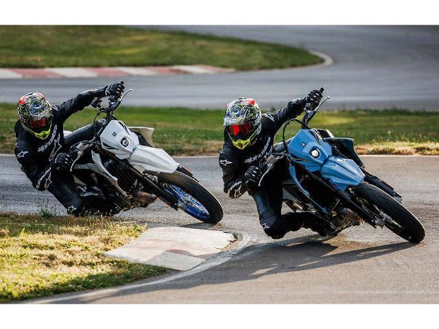 2025 Suzuki DR-Z4SM Base