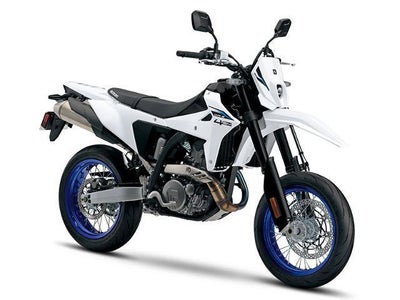 2025 Suzuki DR-Z4SM Base