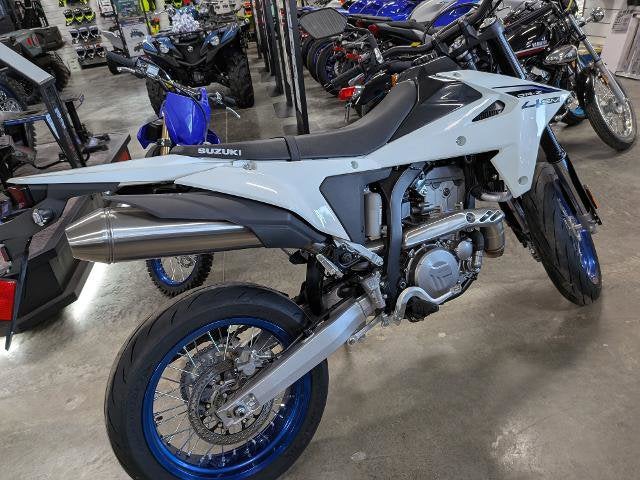 2025 Suzuki DR-Z4SM Base