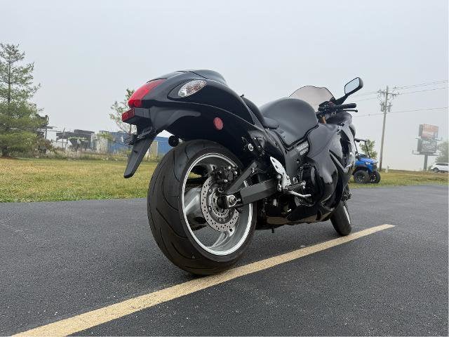 2019 Suzuki Hayabusa Base