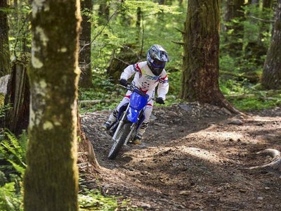 2026 Yamaha TT-R110E Base