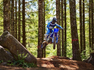 2026 Yamaha YZ450FX Base