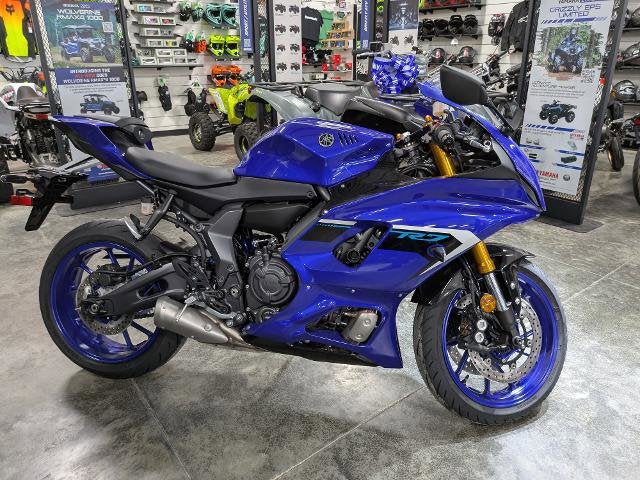 2025 Yamaha YZF-R7 Base