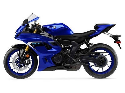 2025 Yamaha YZF-R7 Base