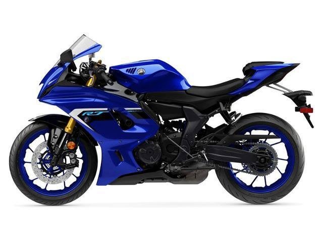 2025 Yamaha YZF-R7 Base