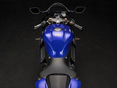 2025 Yamaha YZF-R7 Base