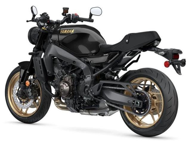 2026 Yamaha XSR900 Base