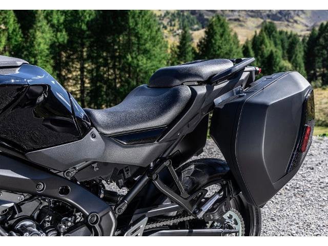 2026 Yamaha Tracer 9 Base