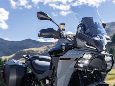 2026 Yamaha Tracer 9 Base