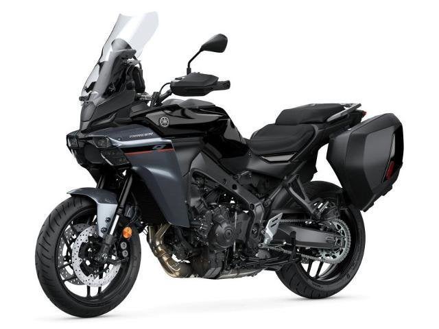 2026 Yamaha Tracer 9 Base