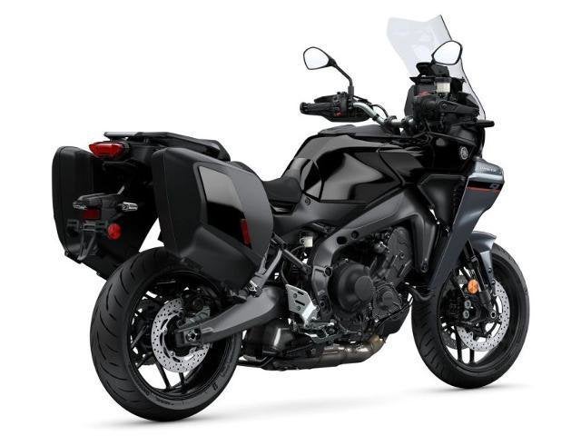 2026 Yamaha Tracer 9 Base