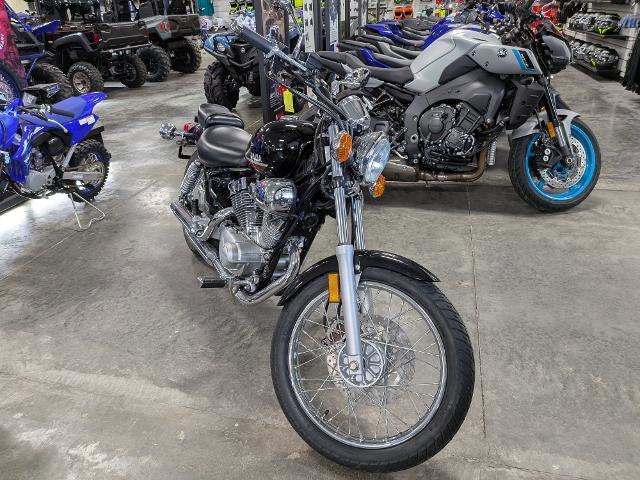 2025 Yamaha V Star 250 Base