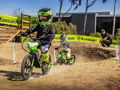 2023 Kawasaki Elektrode Base