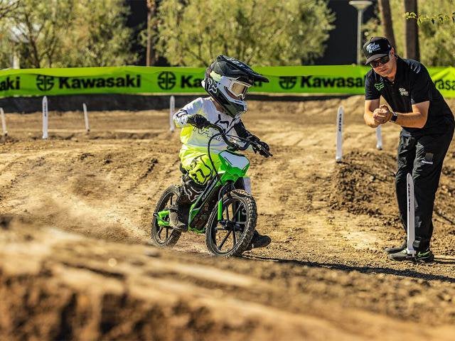 2023 Kawasaki Elektrode Base