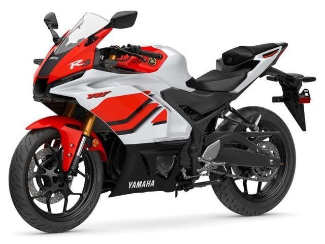 2026 Yamaha YZF-R3 Base