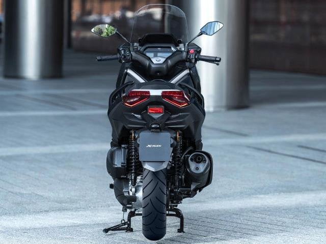 2026 Yamaha XMAX Base