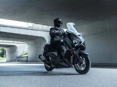 2026 Yamaha XMAX Base