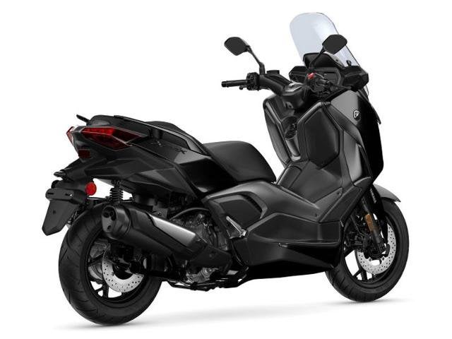 2026 Yamaha XMAX Base