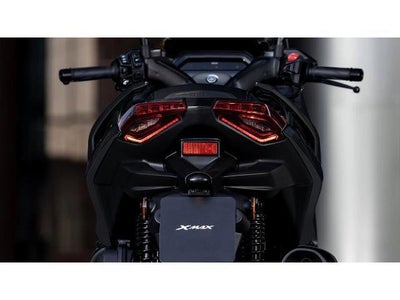 2026 Yamaha XMAX Base