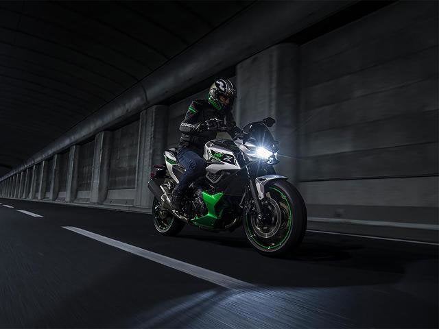 2024 Kawasaki Z7 Hybrid ABS Base