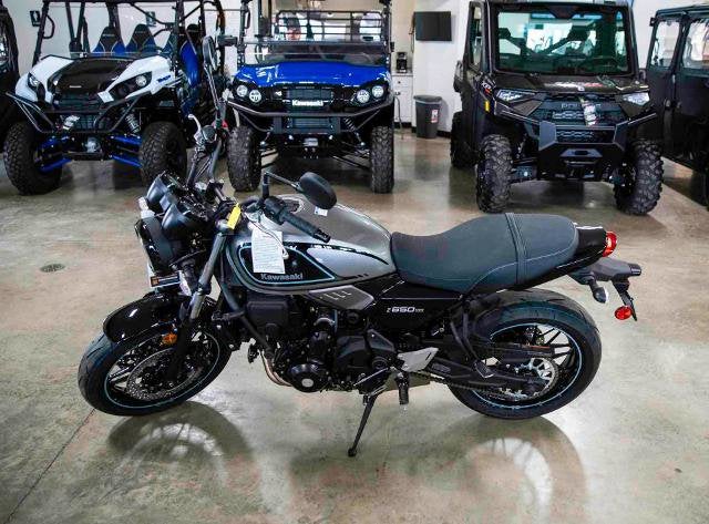 2023 Kawasaki Z650RS Base