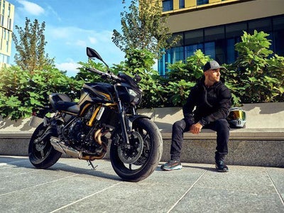 2026 Kawasaki Z650 S ABS Base