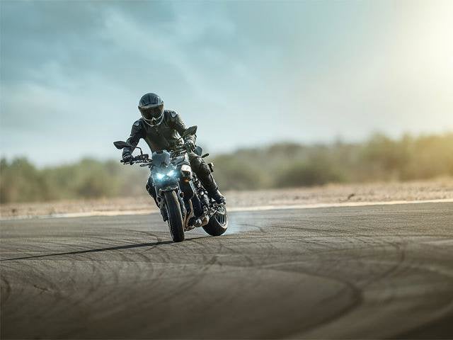 2025 Kawasaki Z900 ABS Base