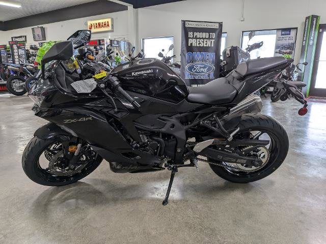 2026 Kawasaki Ninja ZX-4R ABS Base