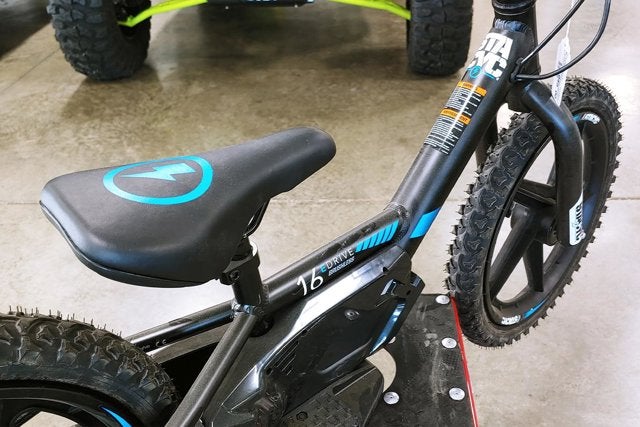 2023 Stacyc 16eDRIVE Base