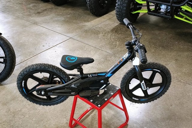 2023 Stacyc 16eDRIVE Base