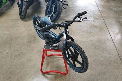 2023 Stacyc 16eDRIVE Base