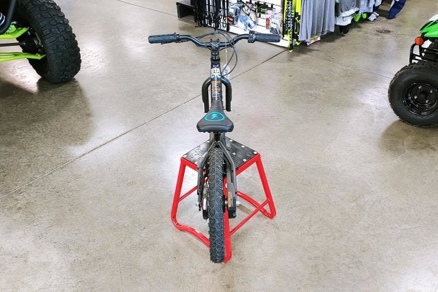 2023 Stacyc 16eDRIVE Base