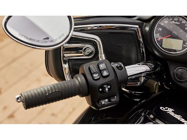 2023 Indian Motorcycle Chieftain® Base