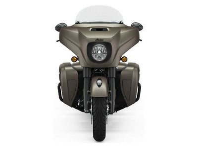 2021 Indian Motorcycle Roadmaster® Dark Horse® Base