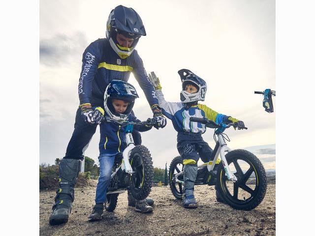 2023 Husqvarna 12eDrive Base