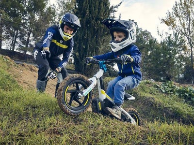 2023 Husqvarna 12eDrive Base