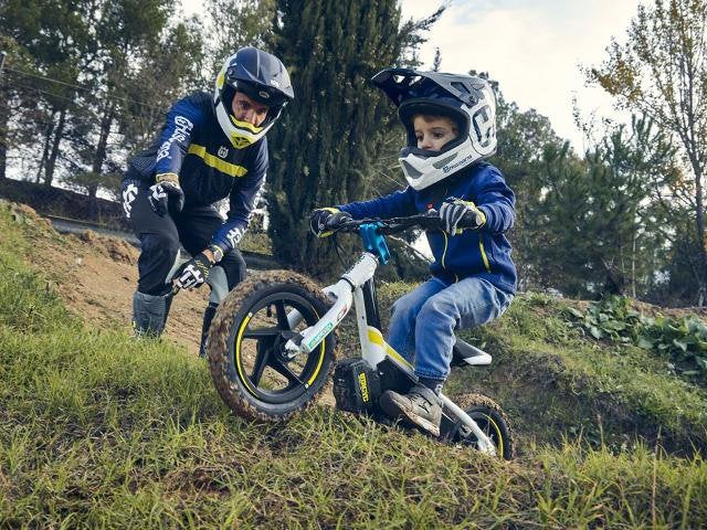 2023 Husqvarna 12eDrive Base